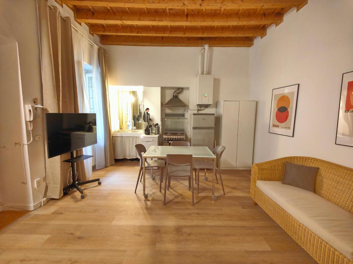 Crocetta Charme Apartment — Photos 1